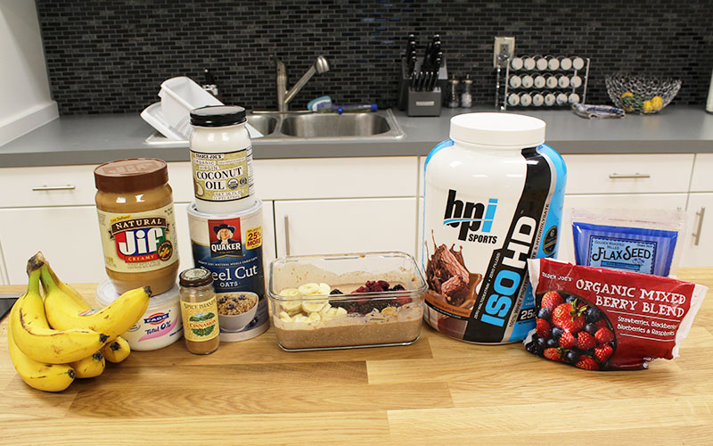 overnight_oats_with_ingredients_2 (1)